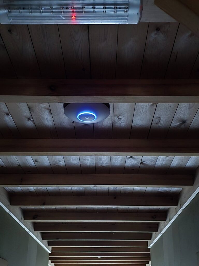 Afbeelding access point voor draadloos surfen op het internet.